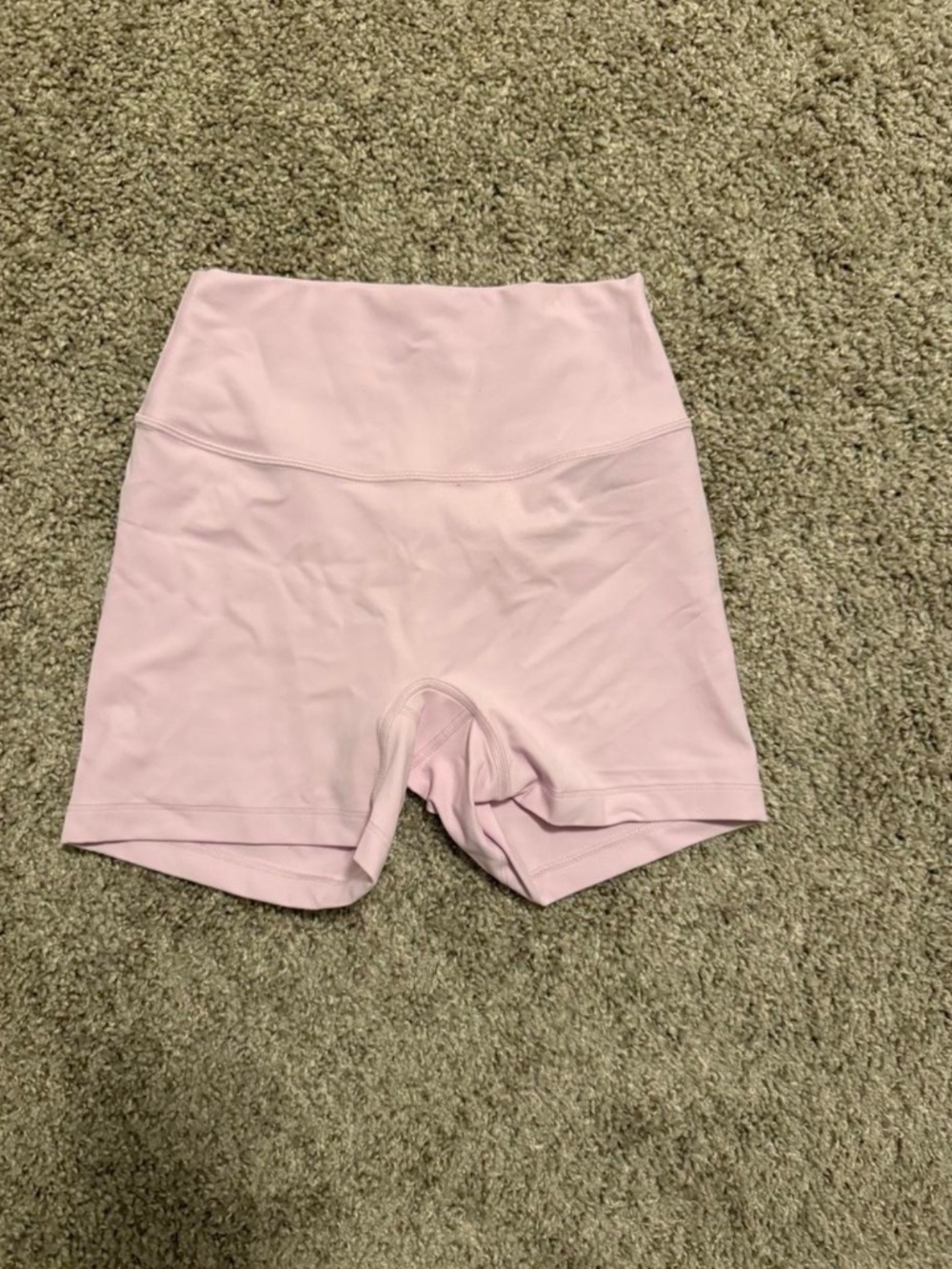 Ingia Shorts